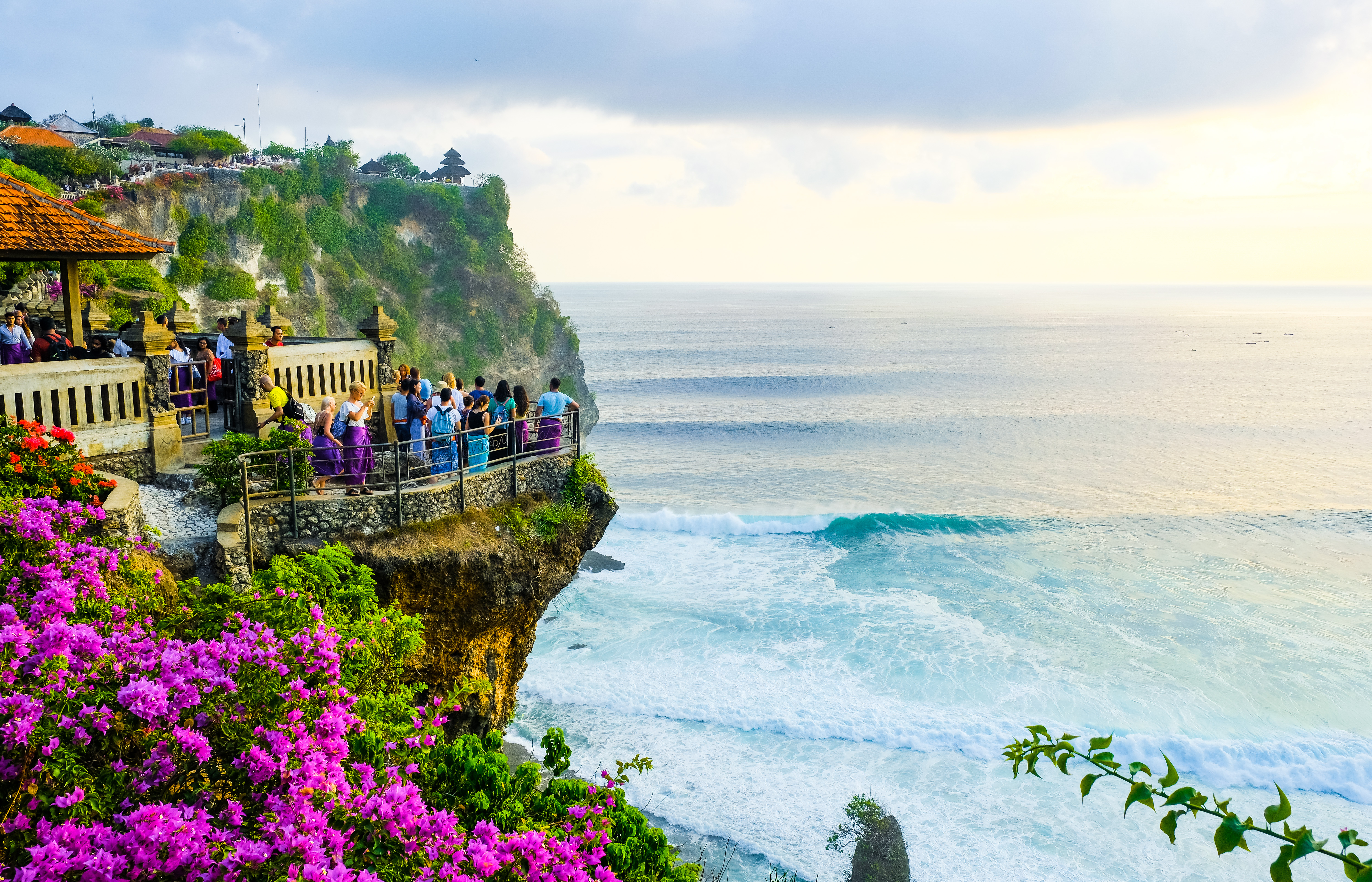 When to visit Indonesia: the best time - Vialala